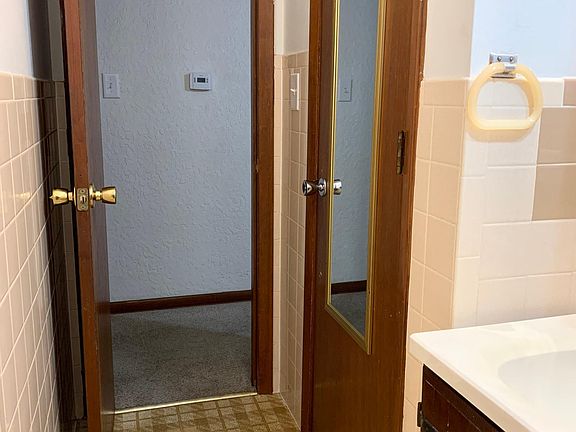 5th image of 2319 S Grand Ave #A