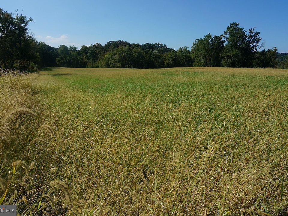 2 Schoolhouse Rd, Middletown, PA 17057 Zillow