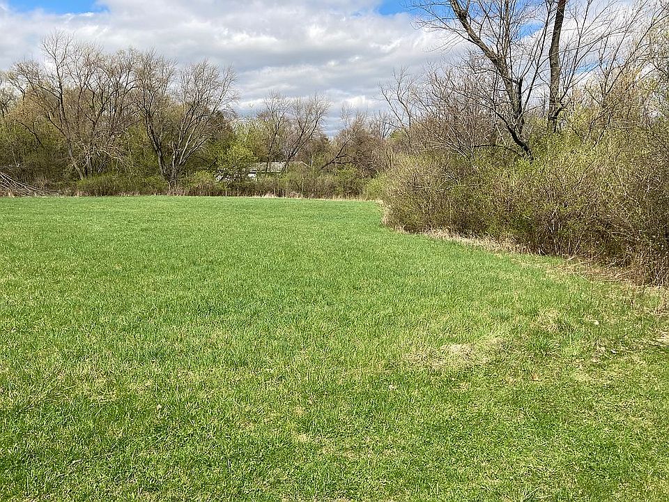 2nd image of Whippoorwill Dr