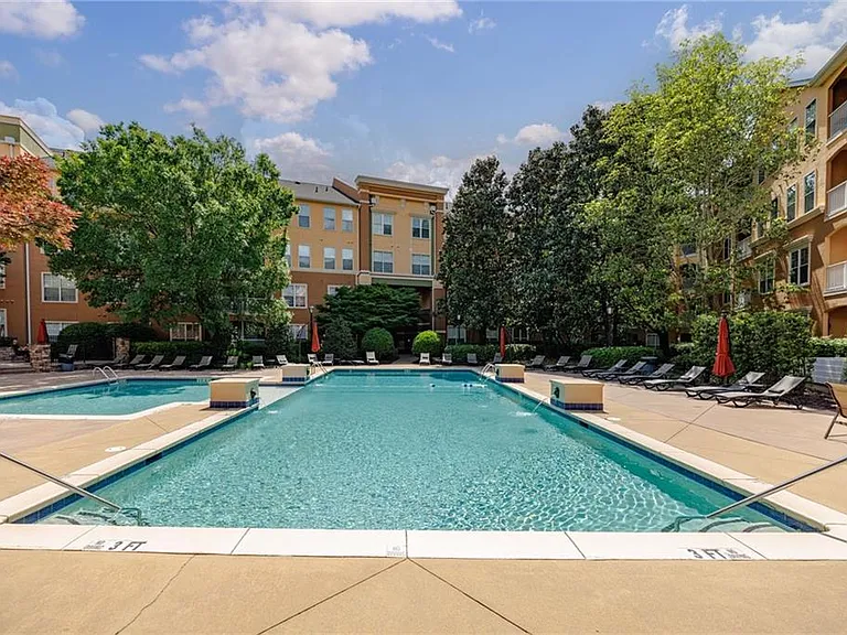 10 Perimeter Summit Blvd NE #3102 — Photo 1