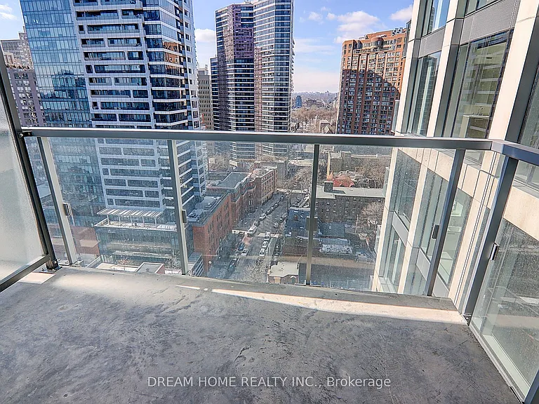 3 Gloucester St #1913 — Photo 28