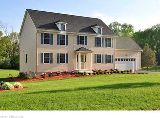 6 Heritage Farm Rd, East Granby, CT 06026