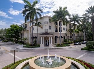 2 Renaissance Way #305, Boynton Beach, FL 33426
