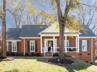 6407 Mock Orange Dr, Charlotte, NC 28277