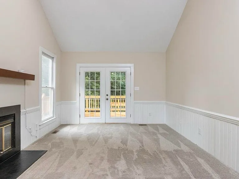 7305 Wilderness Rd — Photo 5