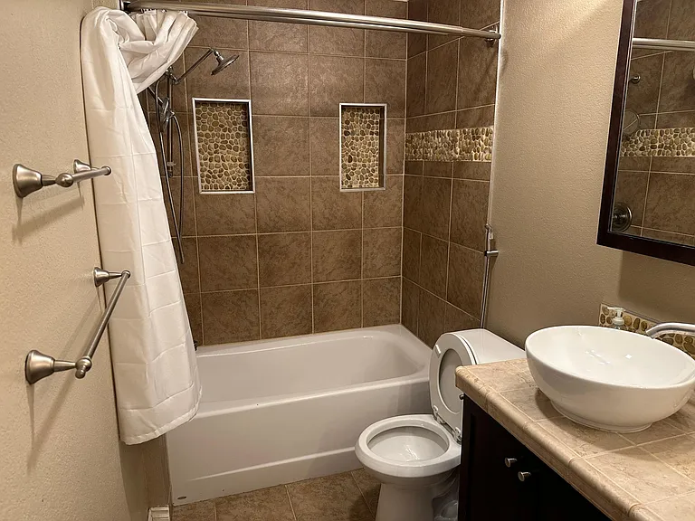 1001 W 77th Ave — Photo 24