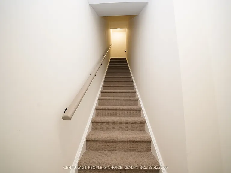 1695 Dersan St #302 — Photo 7