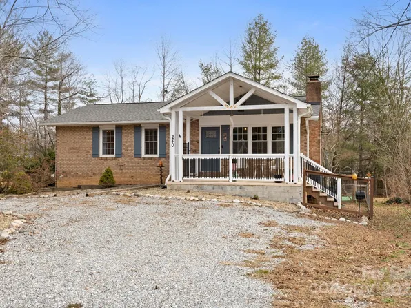240 Markley Dr, Flat Rock, NC 28731