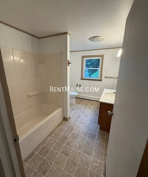 203 Center St #2 — Photo 12