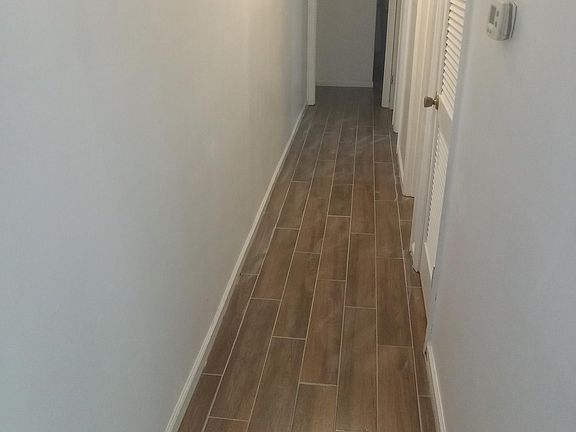 3rd image of 114 Cedar Grove Dr #B