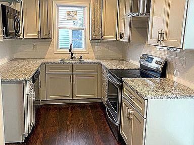 2nd image of 35239 Sussex Rd
