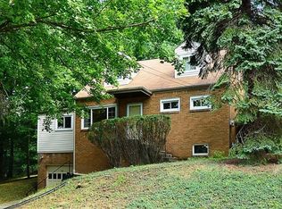 720 Orchard Hill Dr, Pittsburgh, PA 15238