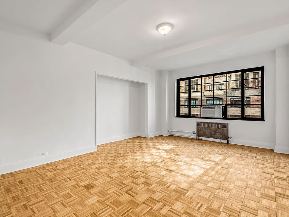 1st image of 310 E 44th St APT 1214