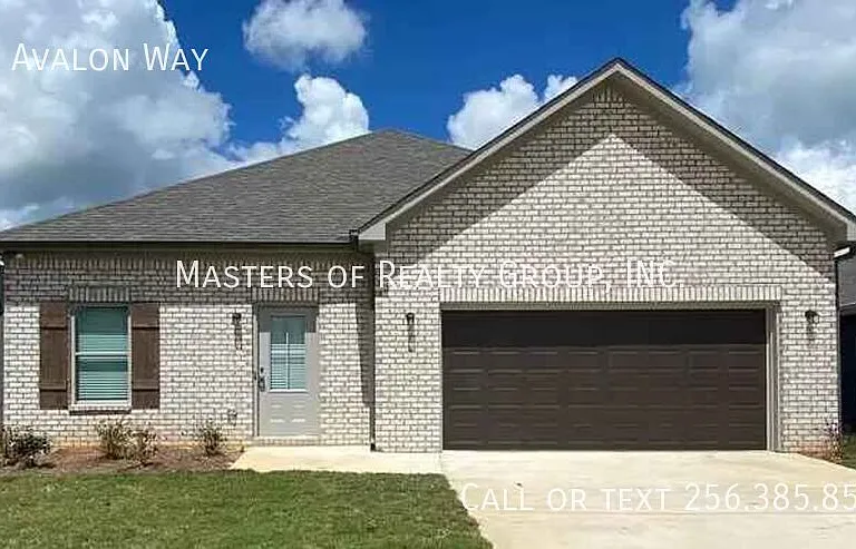 96 Avalon Way — Photo 1