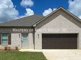 96 Avalon Way, Clanton, AL 35045