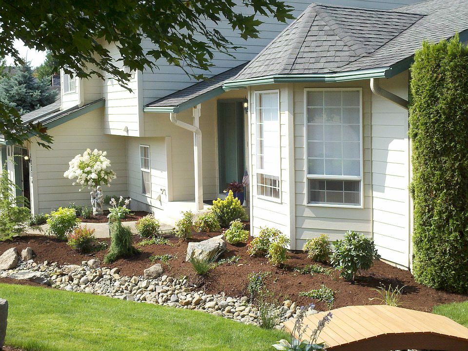 1st image of 12316 NE 44th Ave