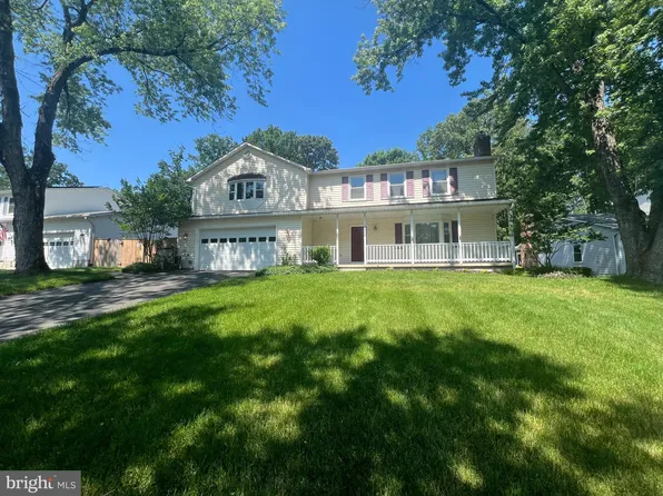 7802 Elberta Dr, Severn, MD 21144