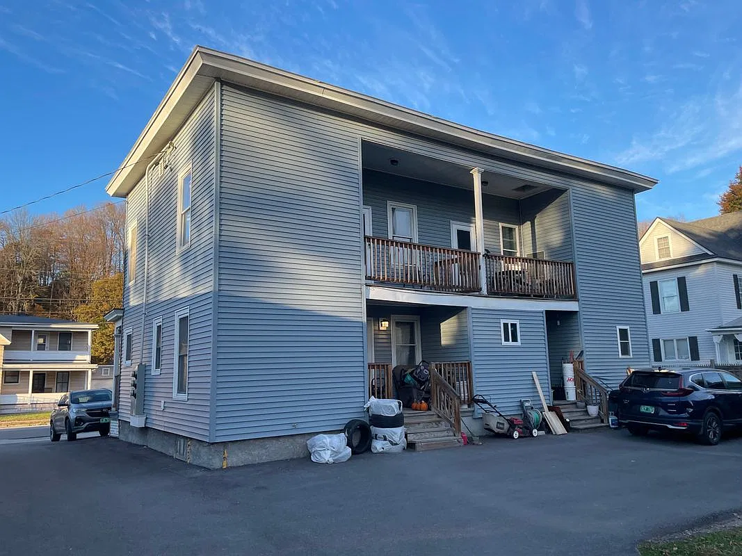 3 bed, 1.0 bath, 1250 sqft, $1,950 — Photo 4