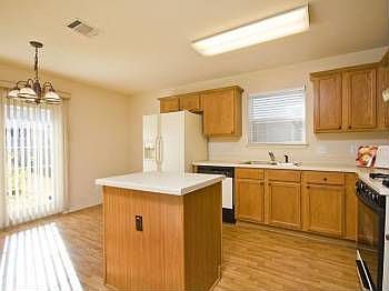 4th image of 15529 Emmaleighs Ln