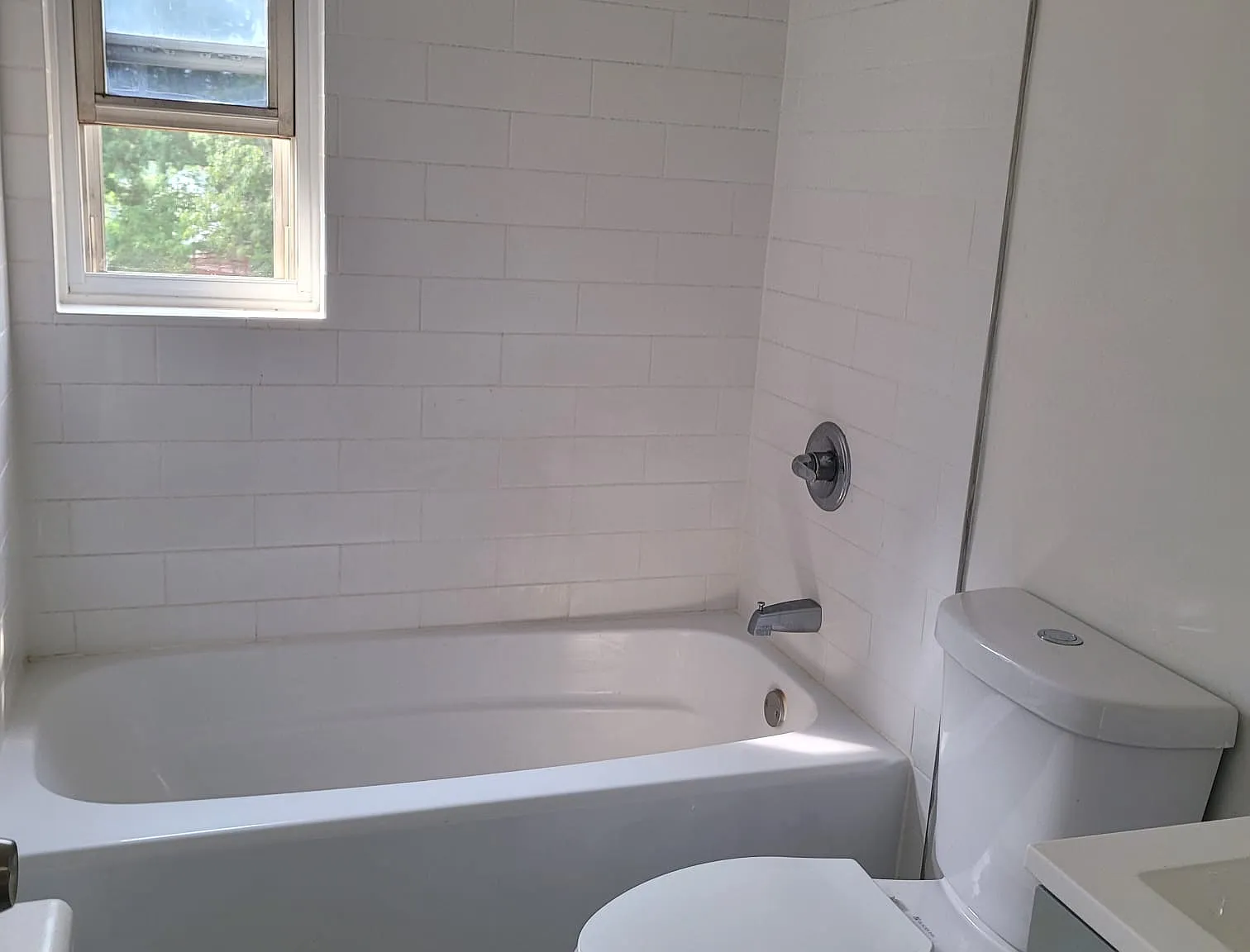 2 bed, 754 sqft, $2,900 — Photo 3