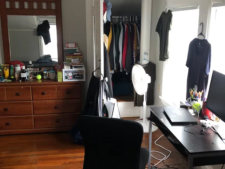 401 W Green St — Photo 20