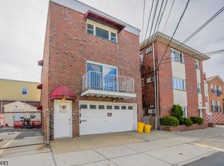 412 Walker St APT 3, Fairview, NJ 07022
