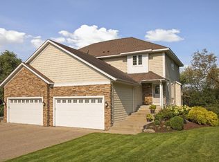 5550 Malibu Dr, Edina, MN 55436