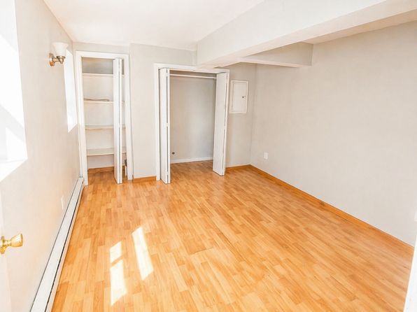 287 Lake St #9