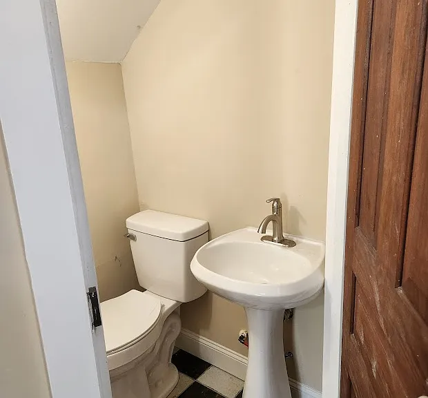 516 S 7th St — Photo 7