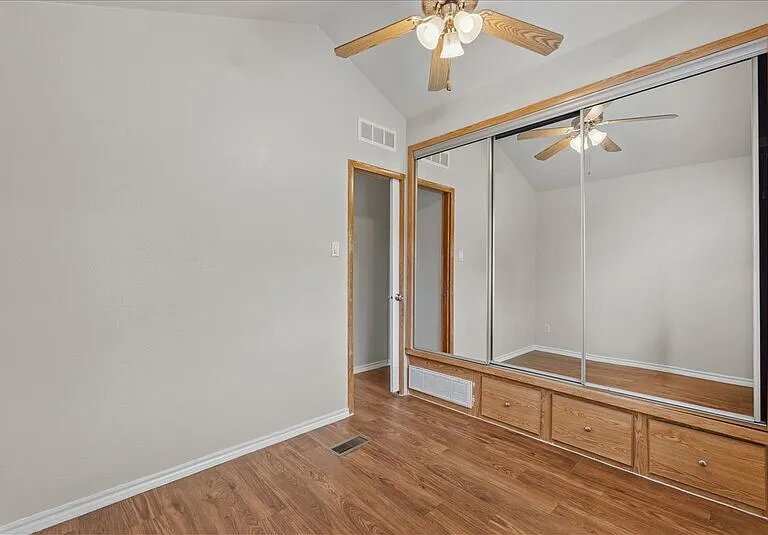 2400 Green River Ln #85 — Photo 10