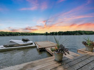 1753 Rockpoint Ct, Lake Ariel, PA, 18436