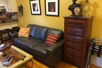 421 Burgundy St #4 — Photo 9