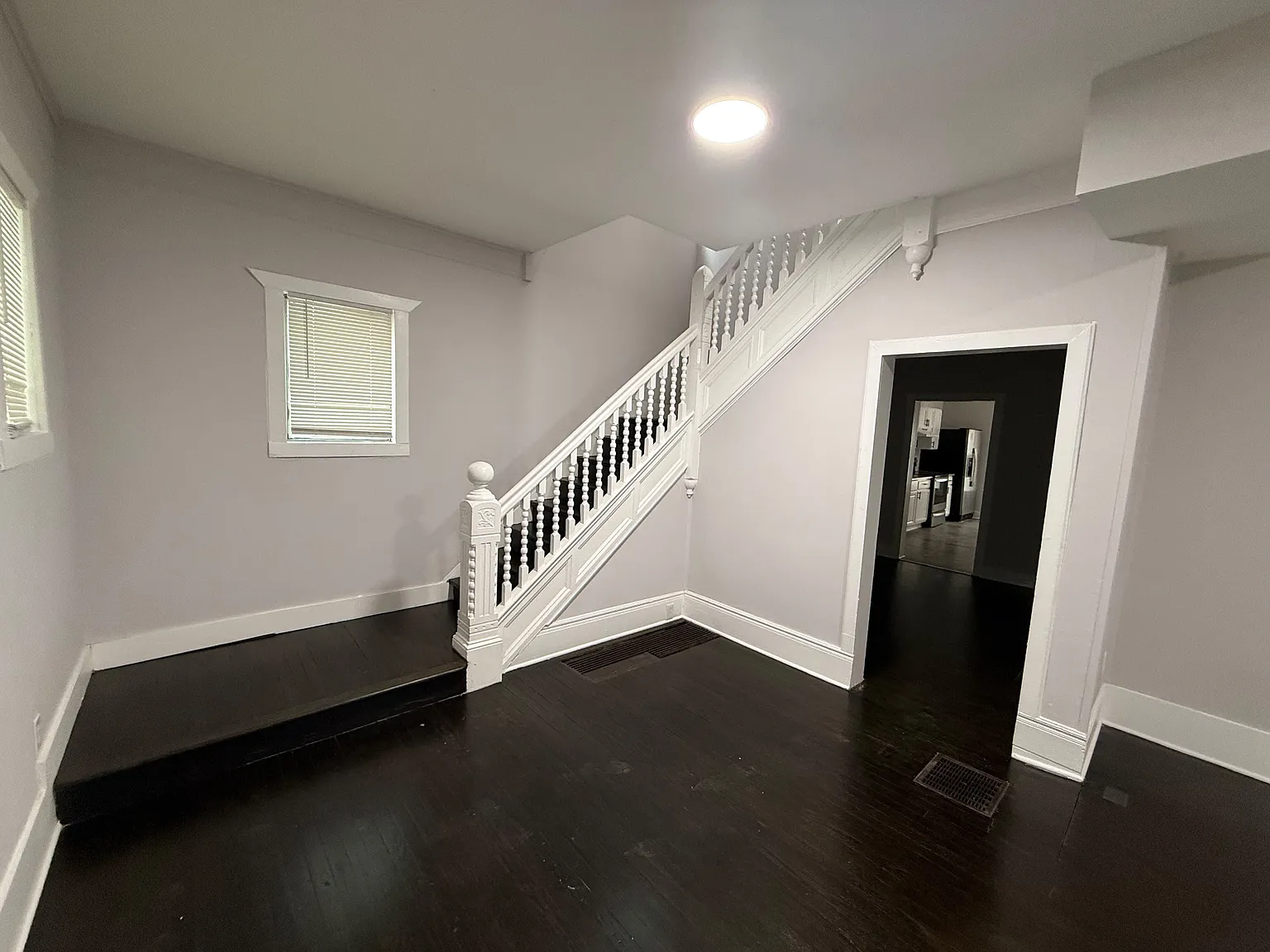 4 bed, 1809 sqft, $1,850 — Photo 4