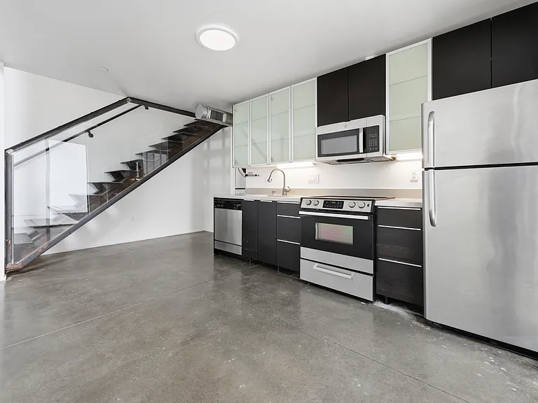 1737 Chalmers St #106E — Photo 9