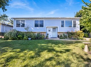 3118 Everglade Ave, Woodridge, IL 60517