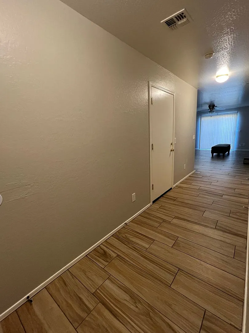 3 BED 2.5 Bath $1450. — Photo 3