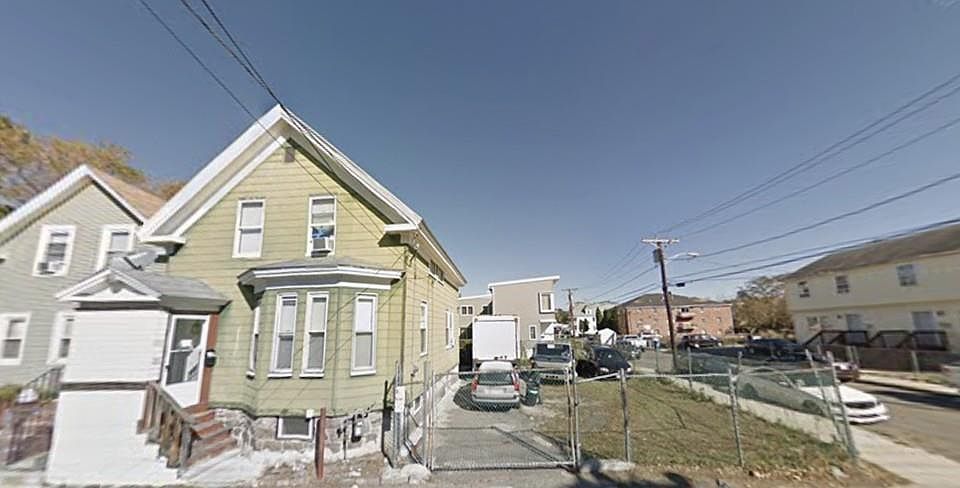 1st image of 129-133 West St