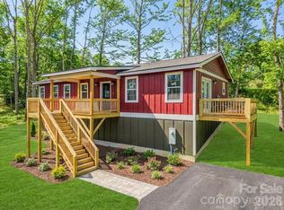 1458 Pickens Hwy, Rosman, NC 28772