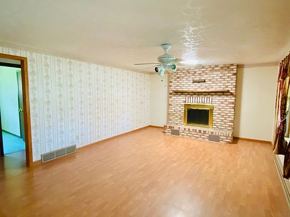 2nd image of 1612 Grace St