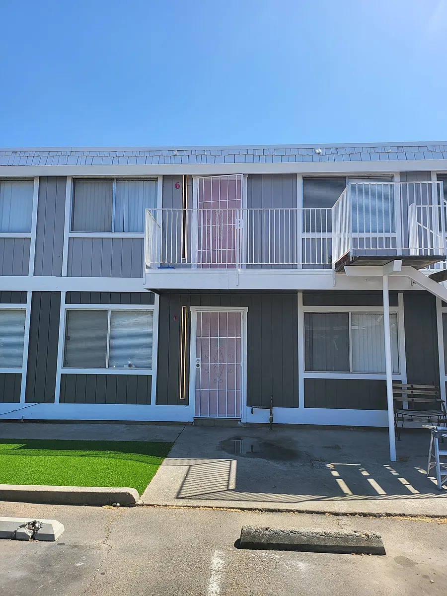 Building Photo - 2724 El Caprice Dr #5