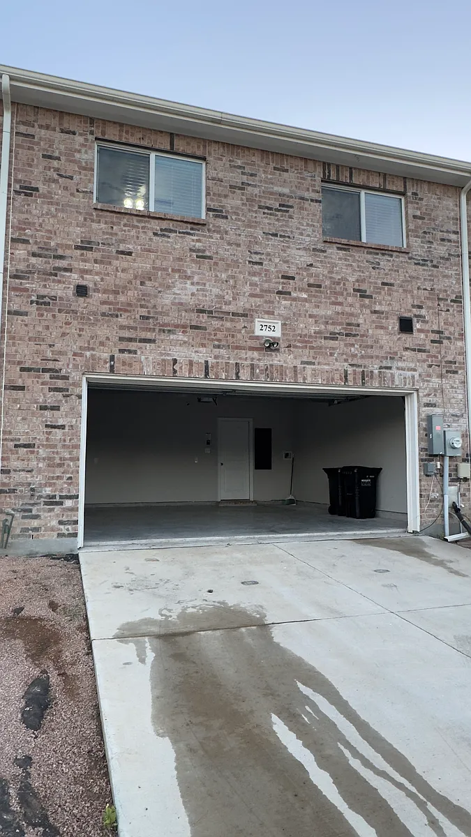 Two car garage and driveway - 2752 Baneberry Ln