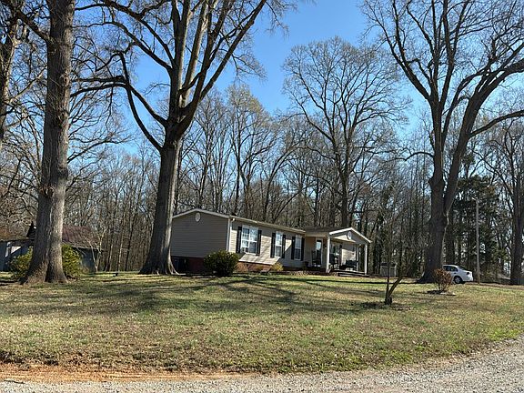 3rd image of 3709 Haigler Rd