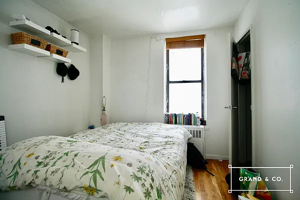 Rented by Grand & Co. | media 27