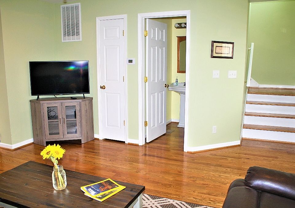 1024 Eigelbach Ave, Louisville, KY 40217 Zillow