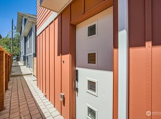 4118 Woodland Park Ave N, Seattle, WA 98103