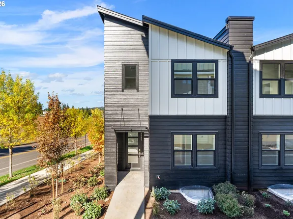 6495 NW Olympic Ln #25, Camas, WA 98607