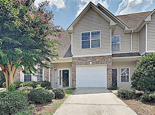 3826 Wayfarer Dr, Greensboro, NC 27410