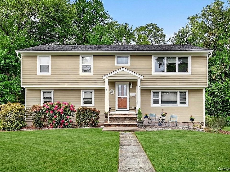 1st image of 7 Windsor Brook Lane