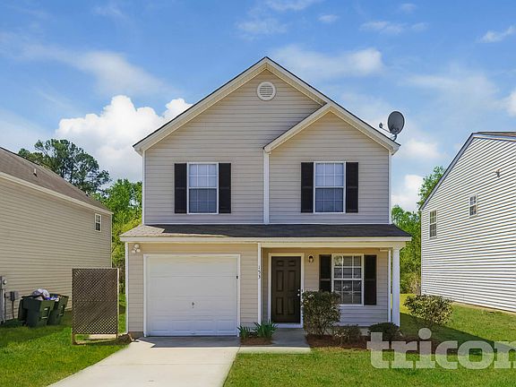 2nd image of 153 Cottage Lake Way