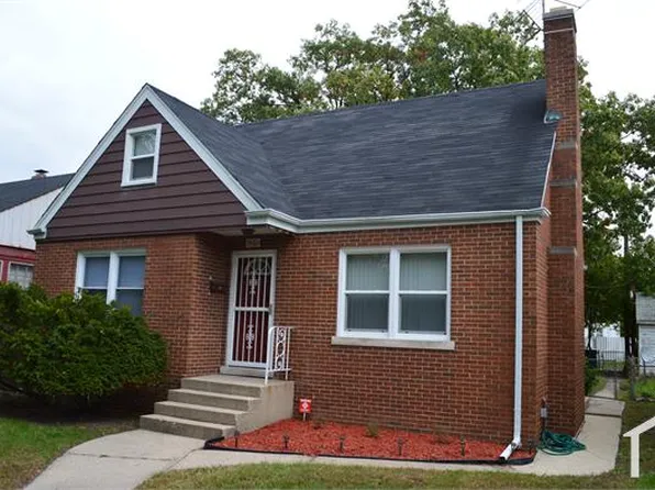 3681 Fillmore St, Gary, IN 46408